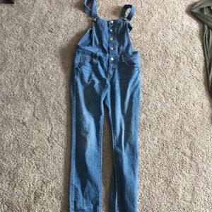 Skinny overall jeans!